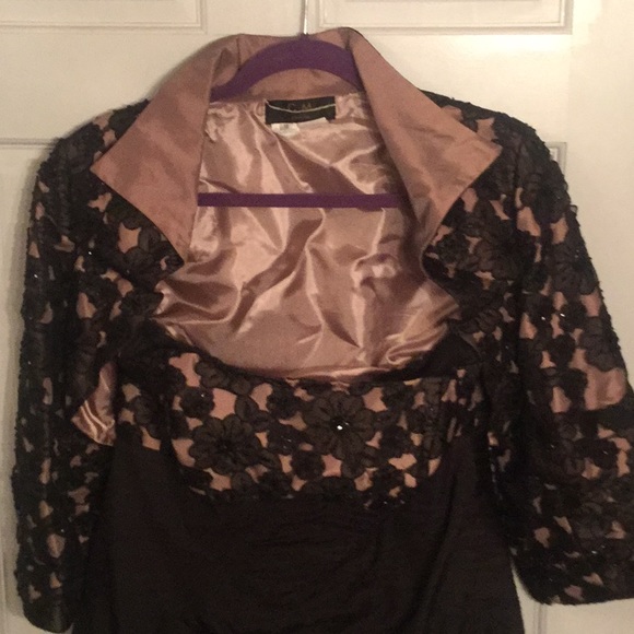 Mother of groom gown - Picture 2 of 4